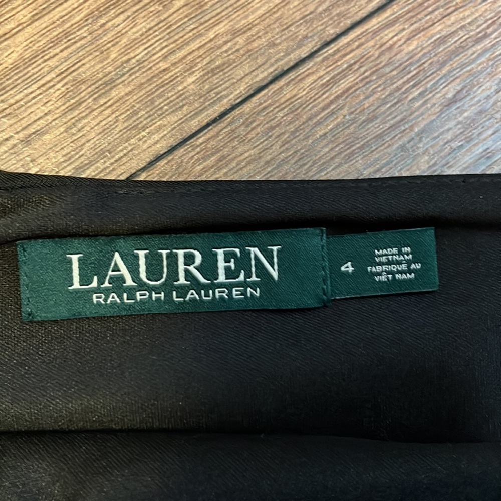 Lauren Ralph Lauren woman’s cut out shoulder pleated dress black - Picture 3 of 9